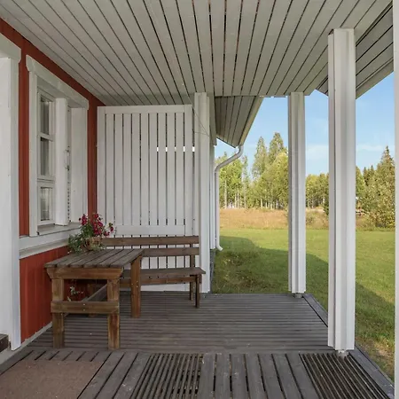 Yllaeskarpalo 2 Keskimmaeinen By Interhome Äkäslompolo