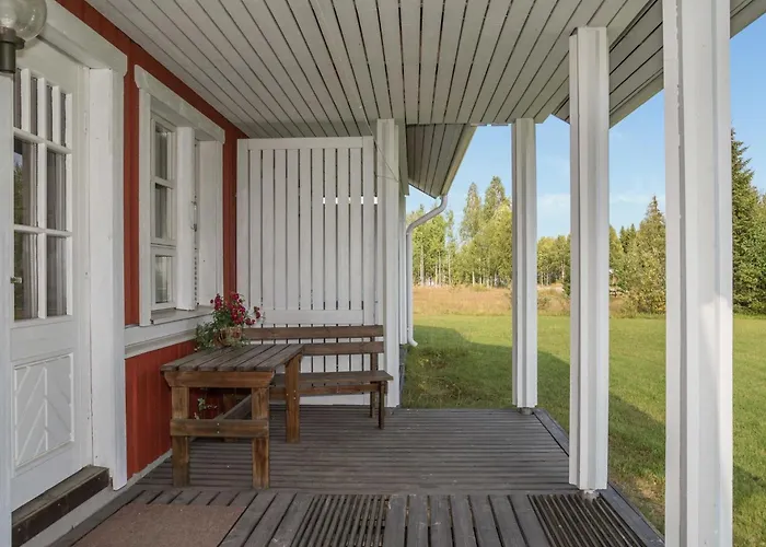 Yllaeskarpalo 2 Keskimmaeinen By Interhome Äkäslompolo